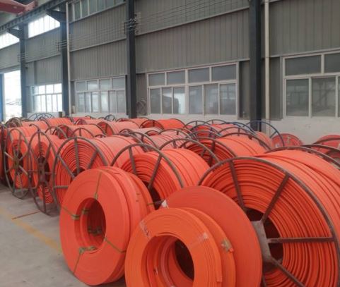 Seamless Enclosed Conductor Rail