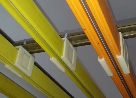 conductor rail hanger